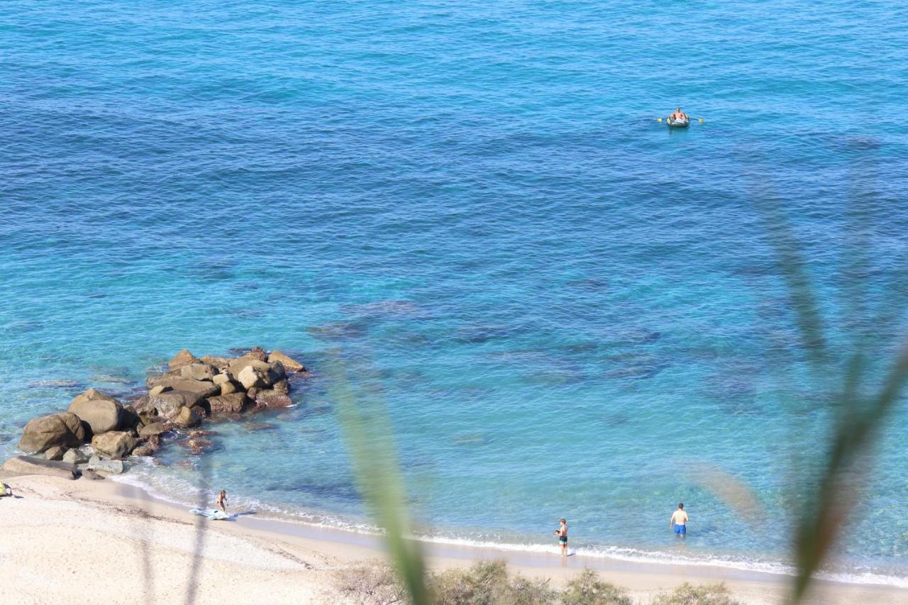 Appartamento Residenza Stefanelli Capo Vaticano Esterno foto