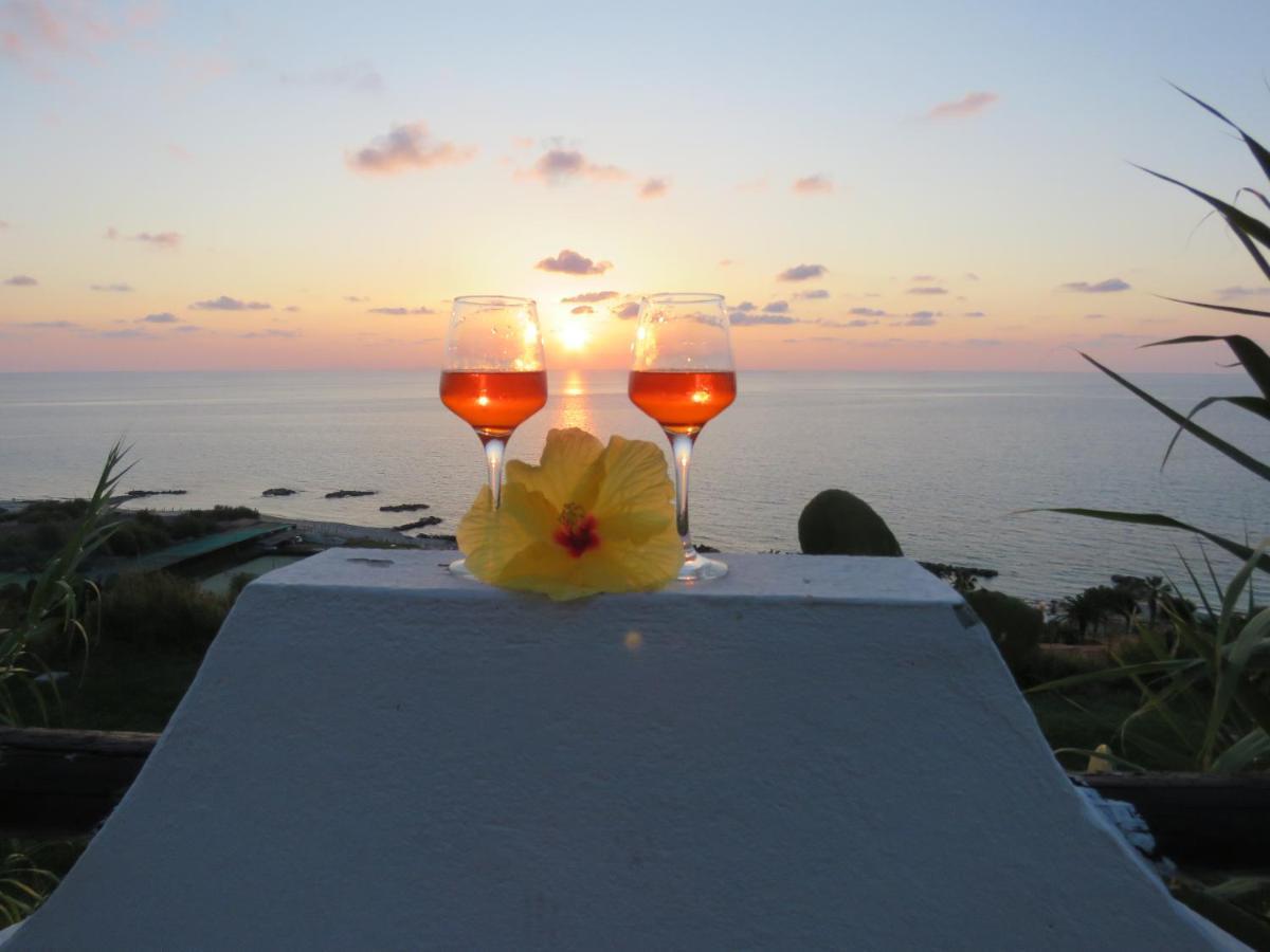 Appartamento Residenza Stefanelli Capo Vaticano Esterno foto