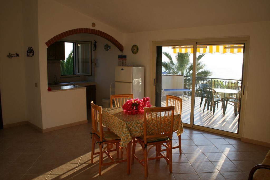 Appartamento Residenza Stefanelli Capo Vaticano Camera foto