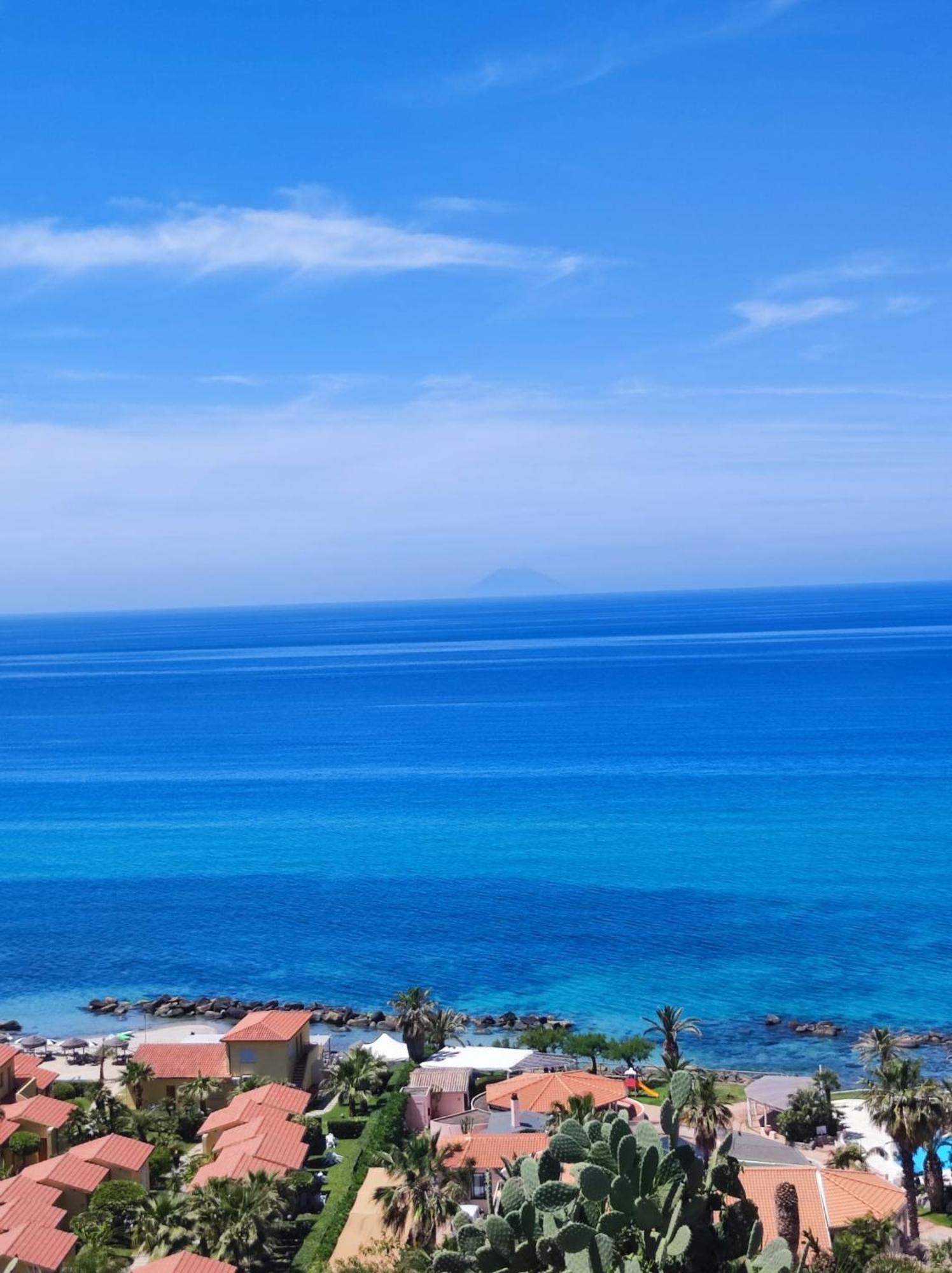 Appartamento Residenza Stefanelli Capo Vaticano Esterno foto