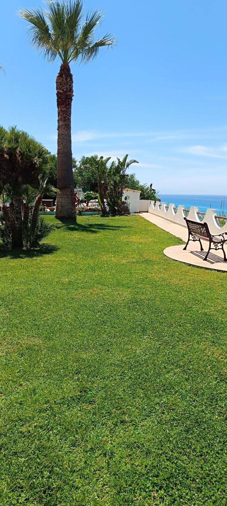 Appartamento Residenza Stefanelli Capo Vaticano Esterno foto