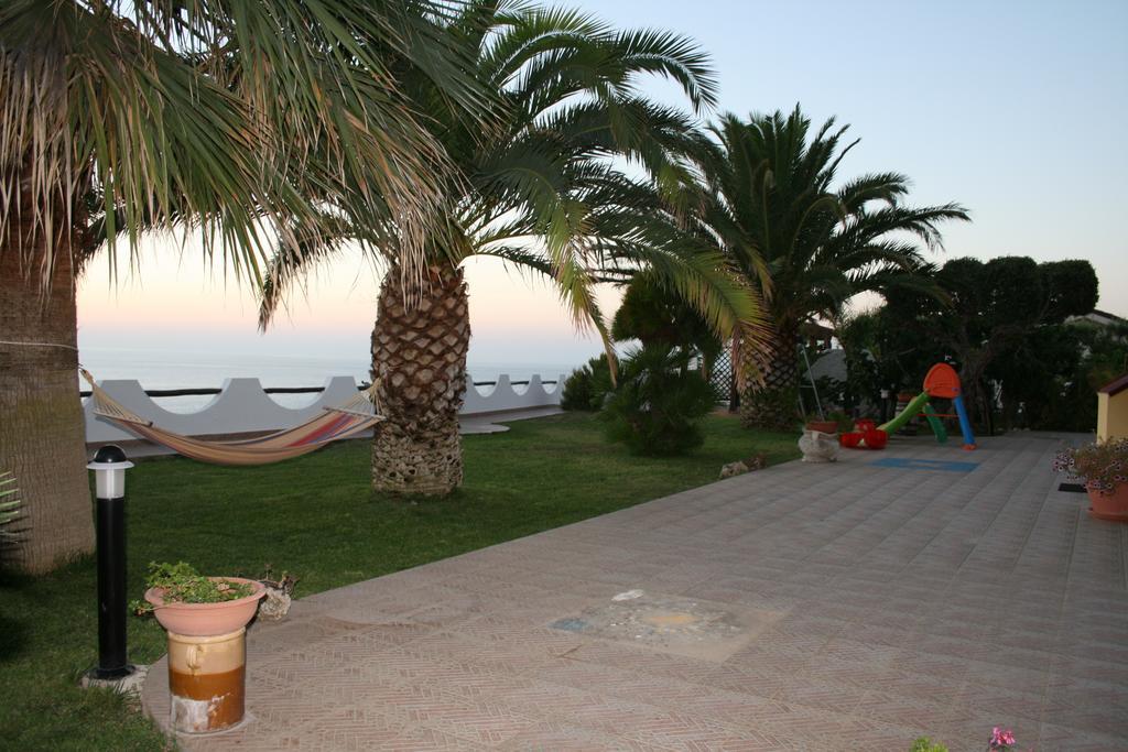 Appartamento Residenza Stefanelli Capo Vaticano Camera foto